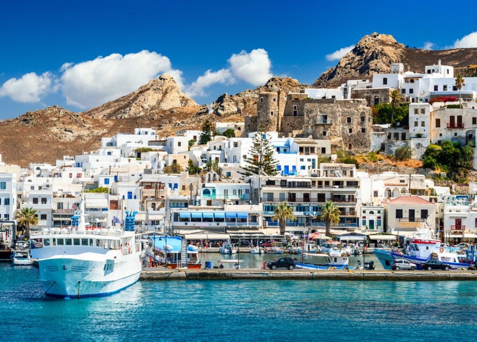 Γραβιέρα Νάξου: Πώς Παράγεται, Τι Στοιχεία Έχει & Γιατί Είναι Προϊόν ΠΟΠ