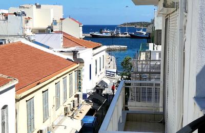 Wonderful 2 Bed Apartment Moments from the Sea - East Crete