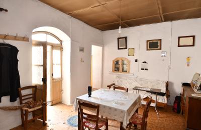 Delightful Renovation Property with Annexe - East Crete
